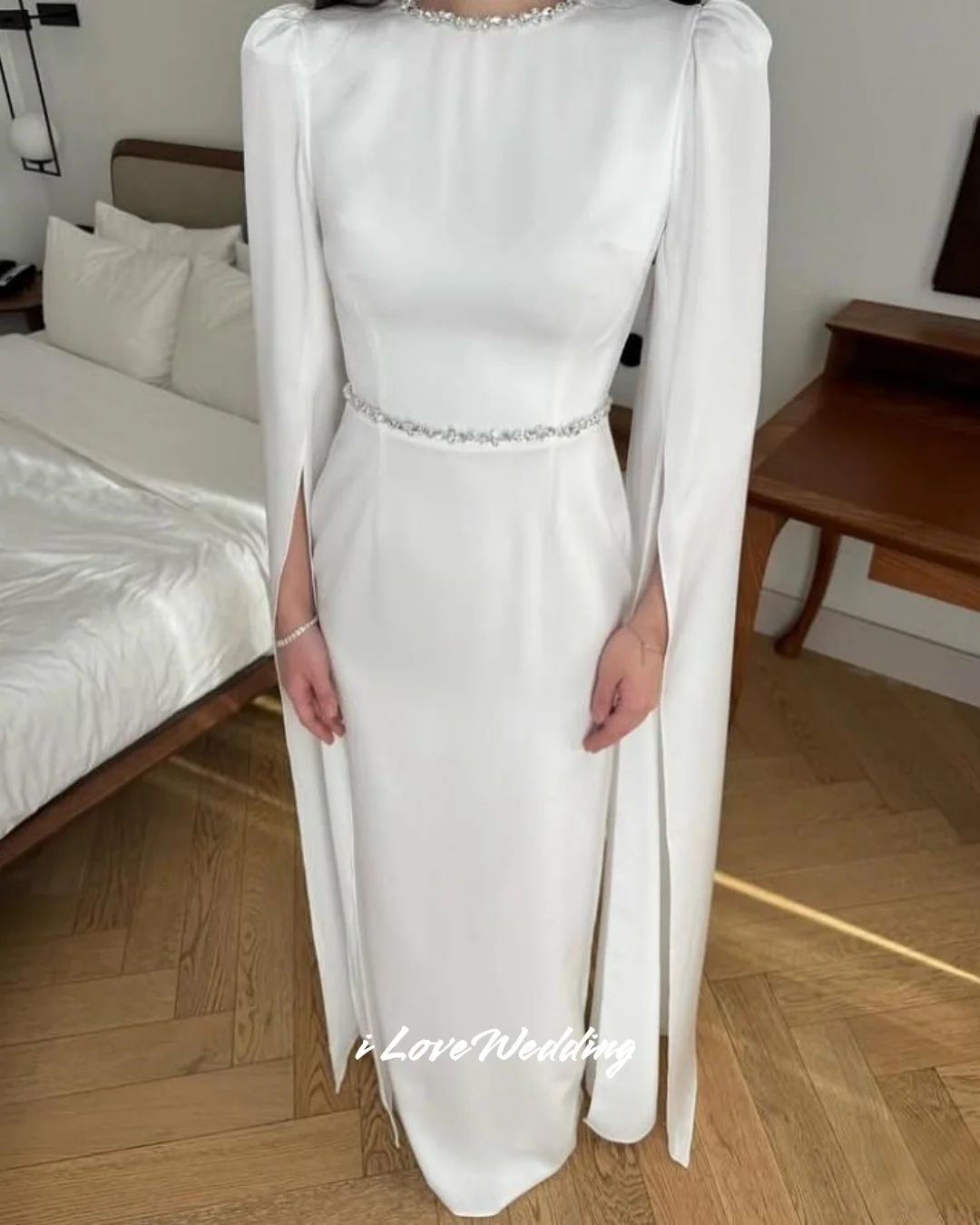 Vestidos de novia blancos con cuello redondo, sirena con cuentas de manga larga, musulmán, Arabia Saudita, largo hasta el suelo, plisados, personalizados, 2025