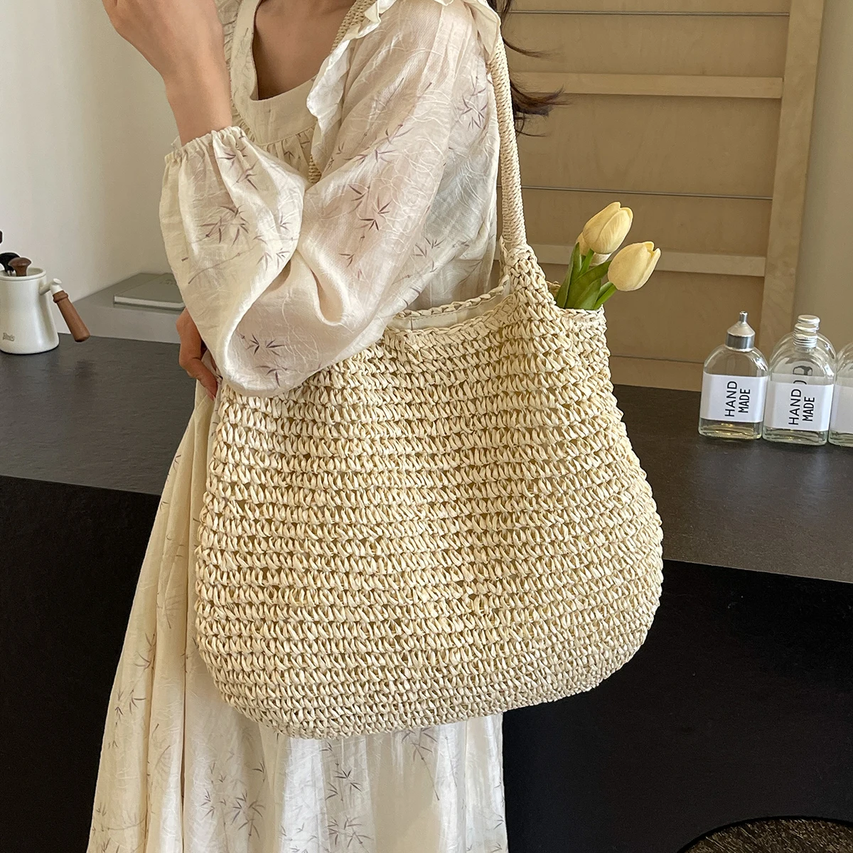 Lazy Style Gewebte Tasche Damen Sommer Urlaub am Meer Strandtasche Große Kapazität Umhängetasche Strohtasche Einkaufstasche Arbeitskleidung Wolle gestrickte Tasche Arbeit