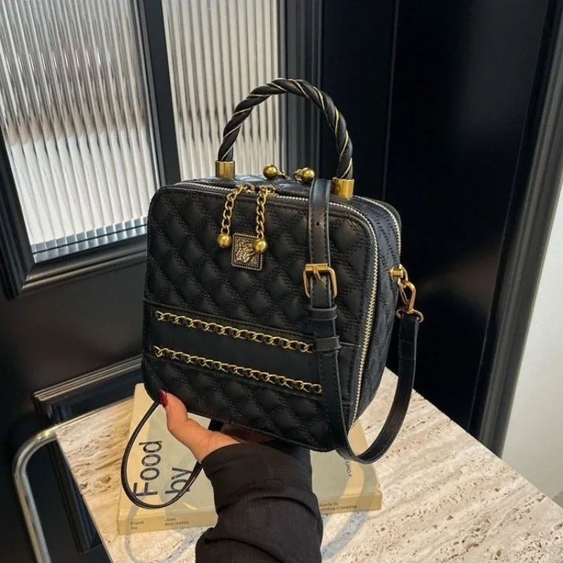 

Luxury Minimalist Square Textured Diaper Bag Chic Crossbody Handbag For Women Elegant Vintage Shoulder Tote