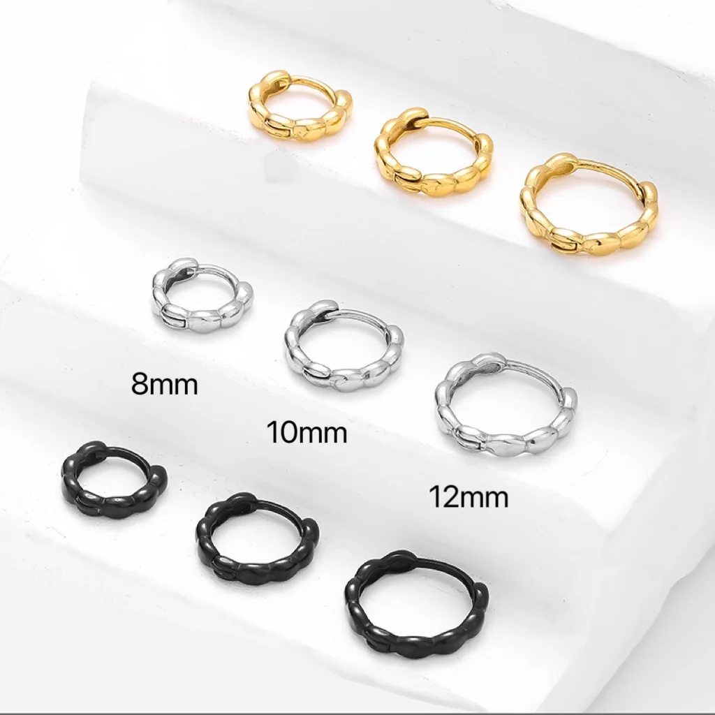 brinco-de-pressao-feminino-em-aco-titanio-dourado-design-simples-e-versatil-sensacao-de-luxo-com-contas-lisas-e-torcao-no