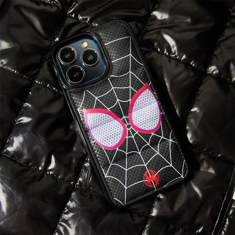 Cute Winter Down Jacket S-Spider-Man The Buffer Case For iPhone 15 14 13 11 12 Pro Max Soft Fabric Shockproof Bumper Cover Funda