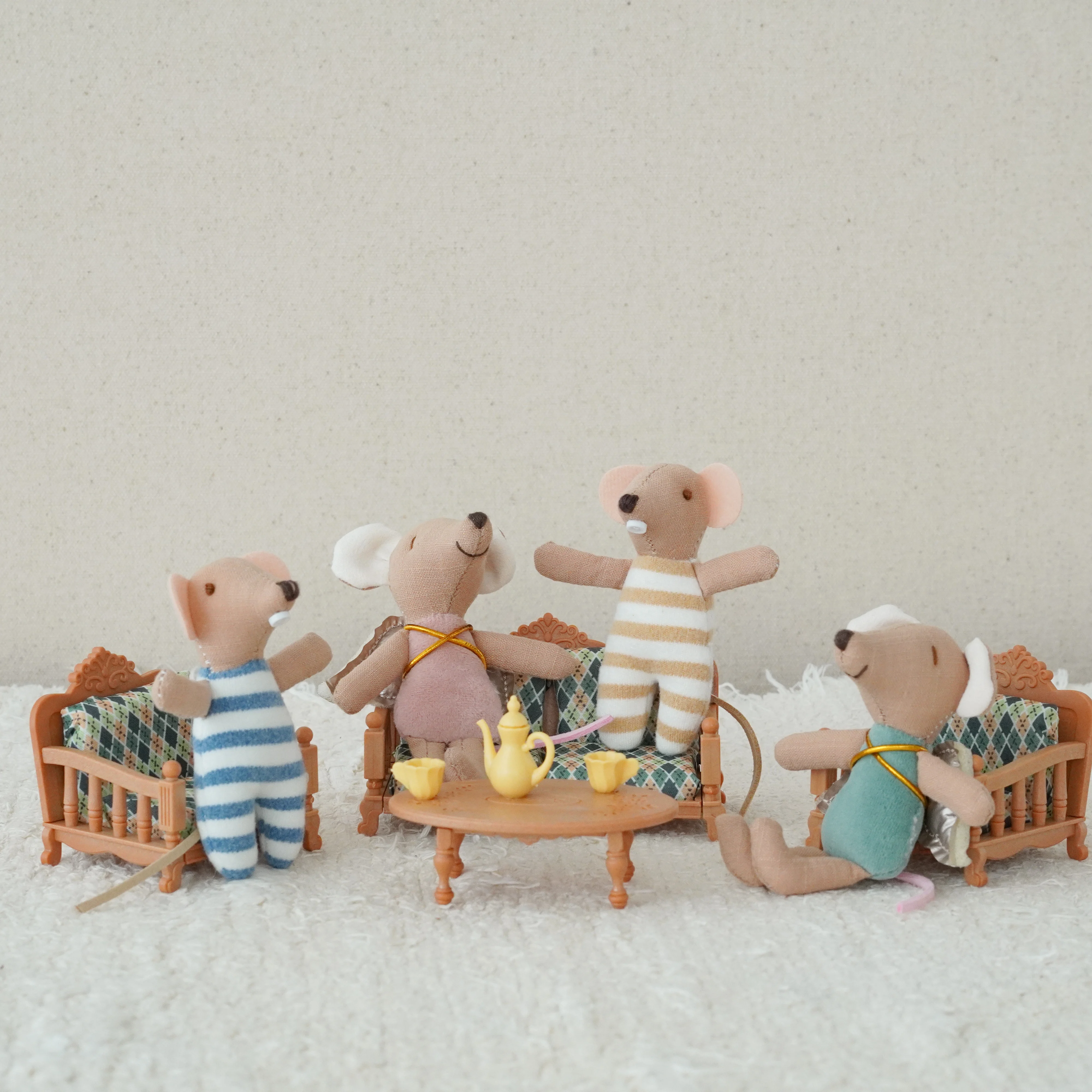 Adorable Winged Mouse Cloth Doll, INS Style Zodiac Gift - Mini Plush Puppet for Baby Shower/Party Decor