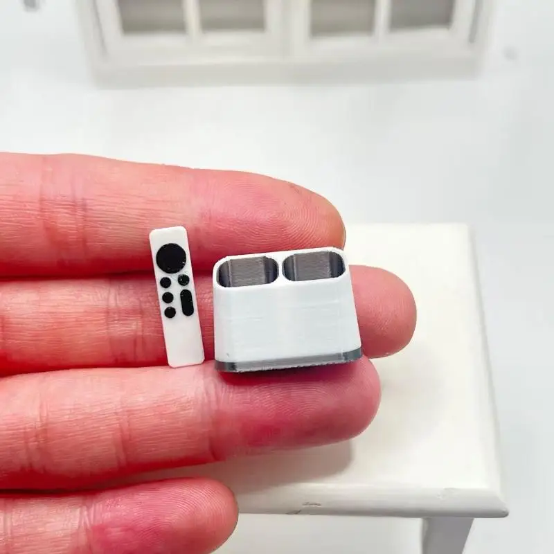 1 Set Mini Remote Control Box Model Home Dolls Micro Scene Accessory 1/12 Scale Dollhouse Miniature Surveillance Camera Decor