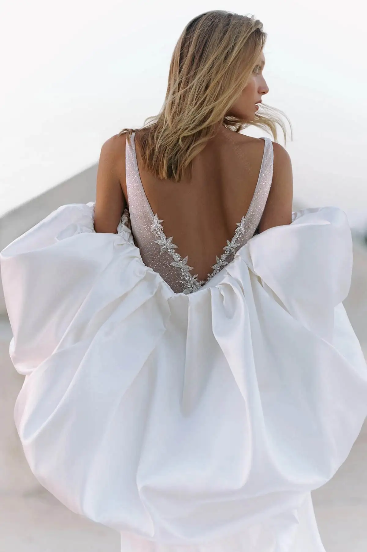 Vestidos De Novia De sirena elegantes, Apliques De encaje, vestido De Novia con capa, ilusión sin espalda, Vestidos De Novia hechos a medida