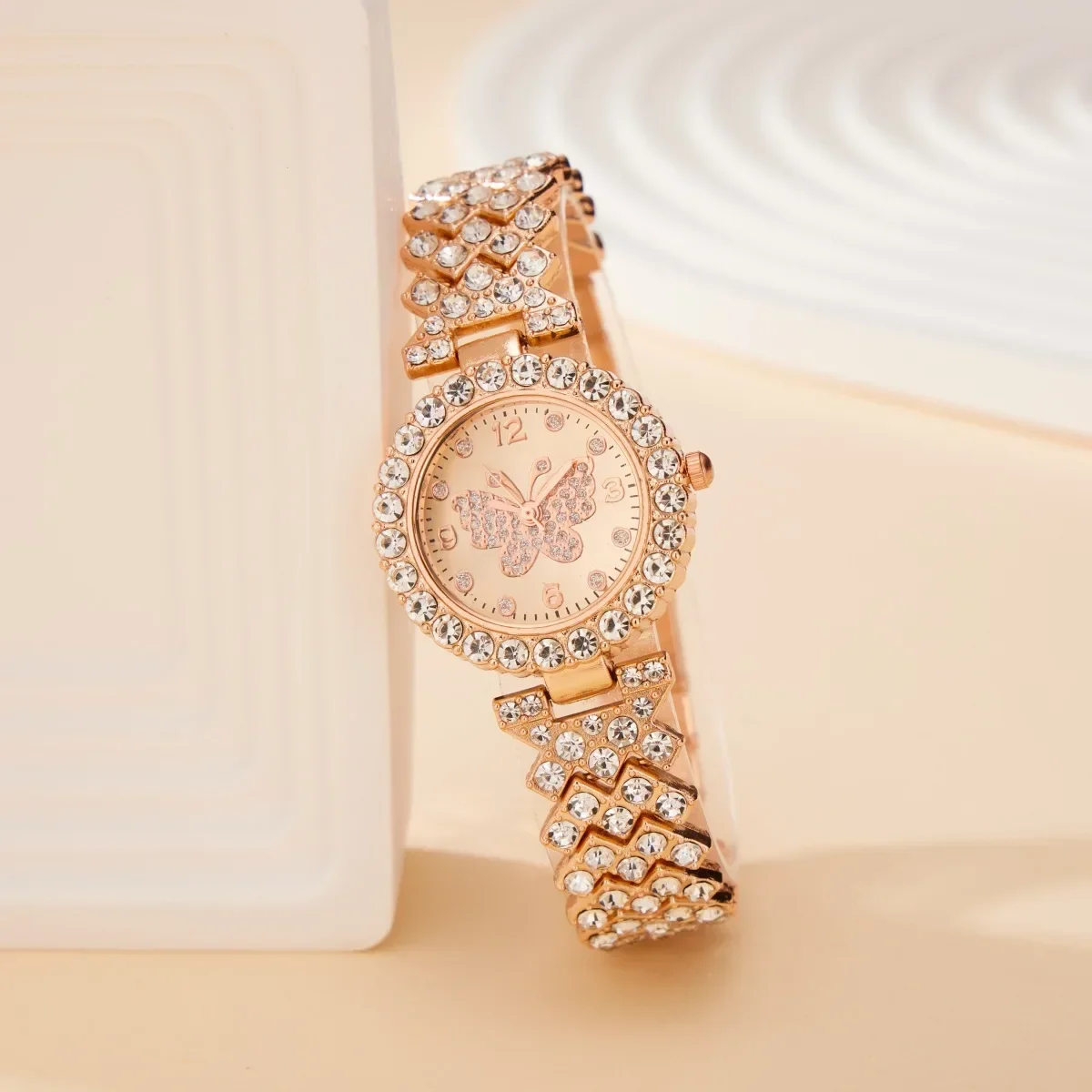 Luxury Women Watches Fashion Quartz Watch Gold Simple Diamond Point Butterfly Dial Full of Crystals Steel Belt Quartz Wristwatch