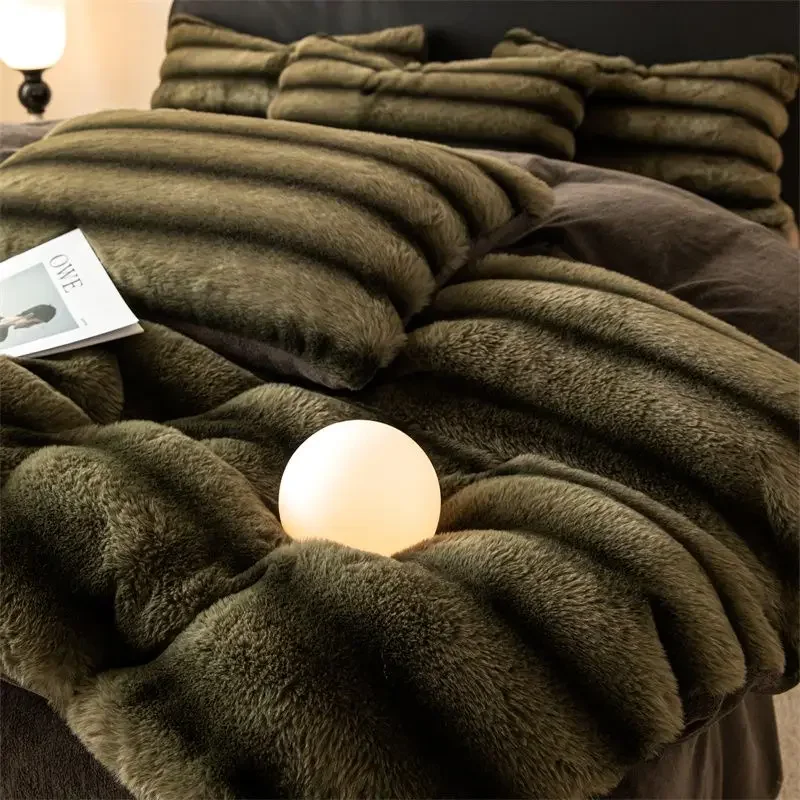 

Bed Skirt Quilt Cover Bedding Bedding Set Light Luxury Rabbit Fleece Four-piece Winter Thickened Class A Flannel Milk Fleece