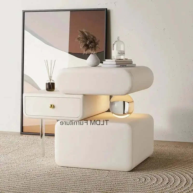 Mesa de Cabeceira Moderna e Exclusiva para Quarto, Estilo Creme Elegante e Tendência, Criativa, Estética e de Luxo, Móvel de Mobiliário