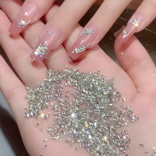 Imagen 2 del producto 50 Uds Mini rombo diamantes de imitación para uñas fondo plano AB Color Nail Art gemas de cristal deslumbrante punta de manicura decoración artística de uñas 3D