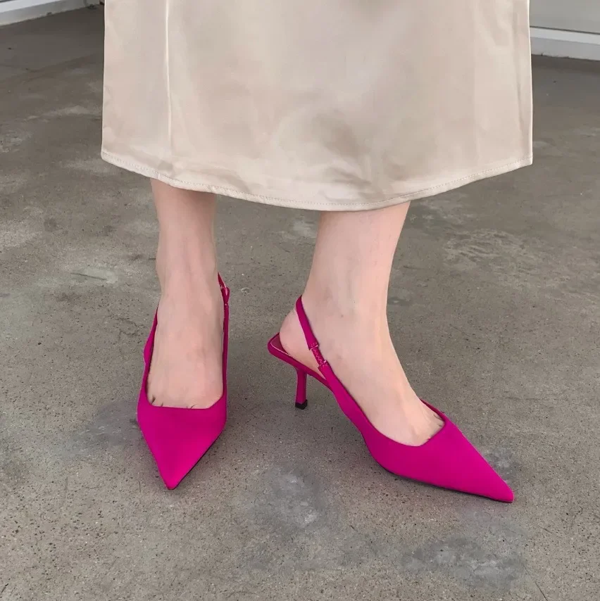 Spring New 2025 Pointed Fine Heel Middle Single Shoes with Empty Headrest Sandals High Heels Green Fashion Women's Shoes