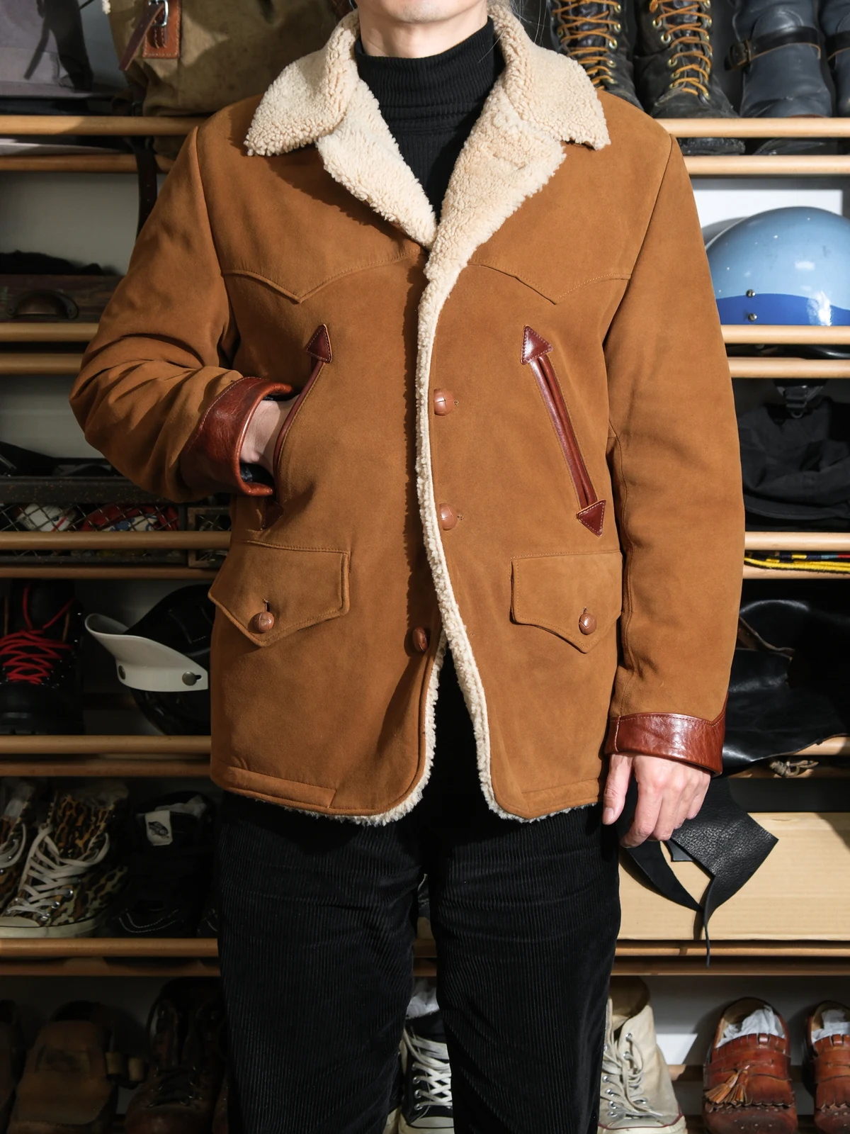 

Real Suede Double Layered Warmth Coat Youth Faion Long Sve Button Closure Warm Inner Wool Leather ell Farm Owner Sle