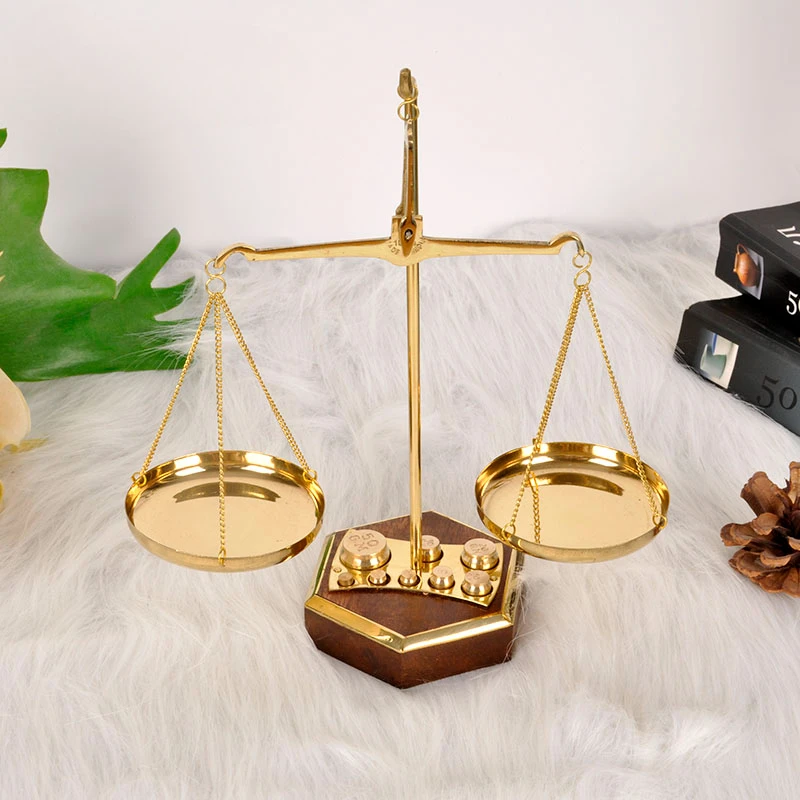 

Copper Balance Adornment Lawyer's Office Pure Copper Opening Retro Desktop Fortune Scale Legal Gift