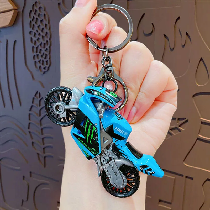 New Men Motorcycle Keychain Trendy Cool Hang Decoration Creative Backpack Pendant Llavero Outdoor Sports Motocicleta Accessories