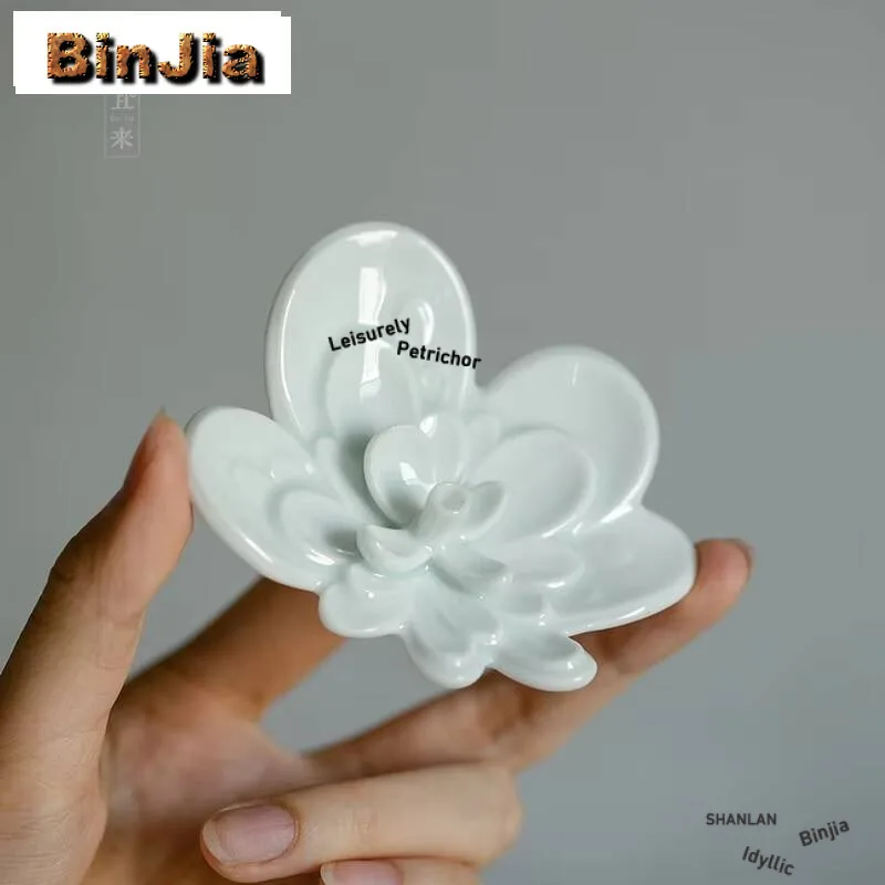 Elegant Orchid Porcelain Incense Holder Traditional Mist Smoking Steamers Household Petal Scented Aromatic Tea Ceremony Craft