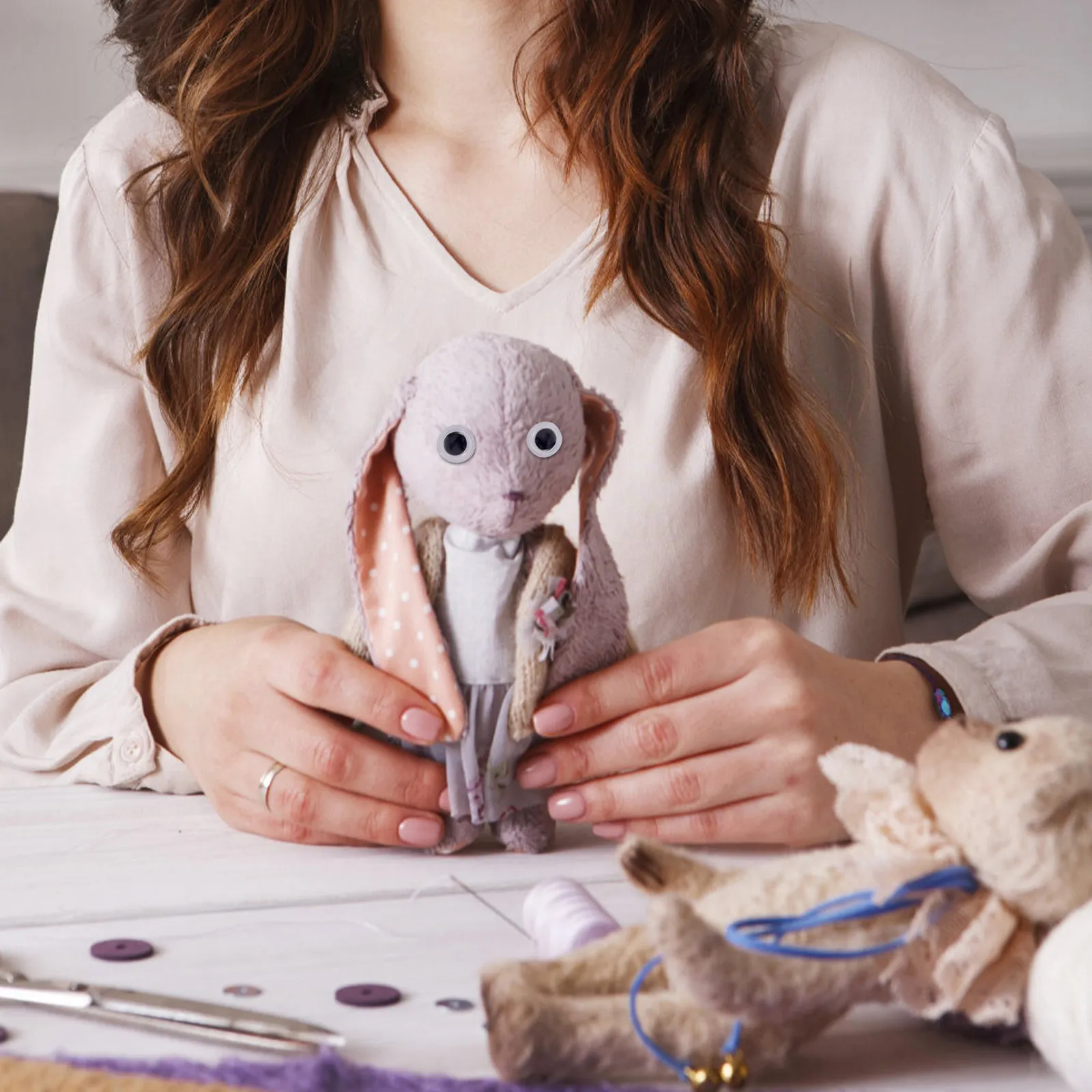 

5 листов пластиковых глазок-наклеек для поделок, мягких игрушек, вязания крючком, декора, рукоделия