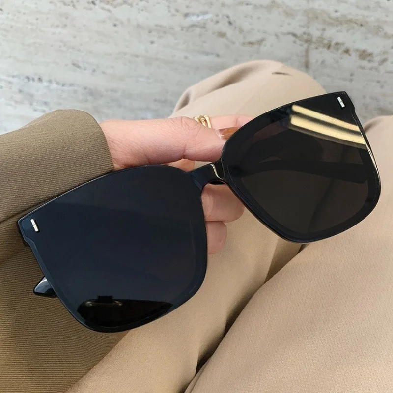 Korean Sunglasses Fashion Anti Ultraviolet Sun Glasses for Men Women Eyewear