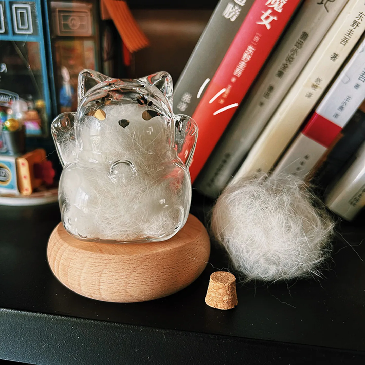 

Стеклянная бутылка для хранения шерсти домашних животных, милые кошачьи меховые бутылки для сбора с деревянными основаниями, украшение для домашнего рабочего стола, декор, товары для домашних животных, подарки