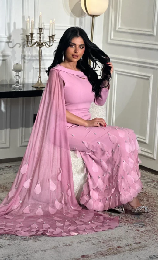 

Pink Princess Luxury Saudi Evening Formal Dresses with Cape Long Sleeve 3D Floral Customized Jersey Bespoke Prom Gown Garment