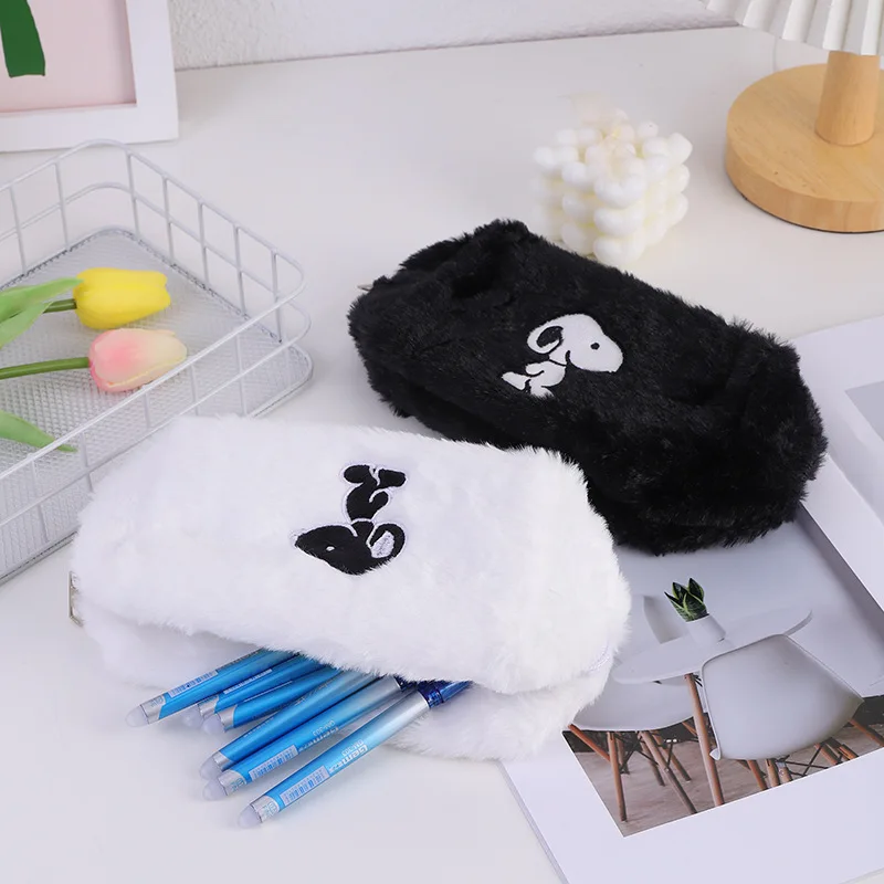 Miniso Cartoon Cute Snoopy Plush Makeup Bag Girl Portable Large Capacity Zippered Stationery Storage Pencil Bag Makeup Bag