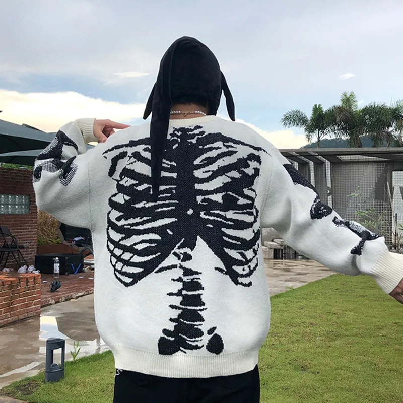 Men's and women's Y2K round neck long sleeved skull print pullover sweater round neck trendy Harajuku hip-hop loose sweater