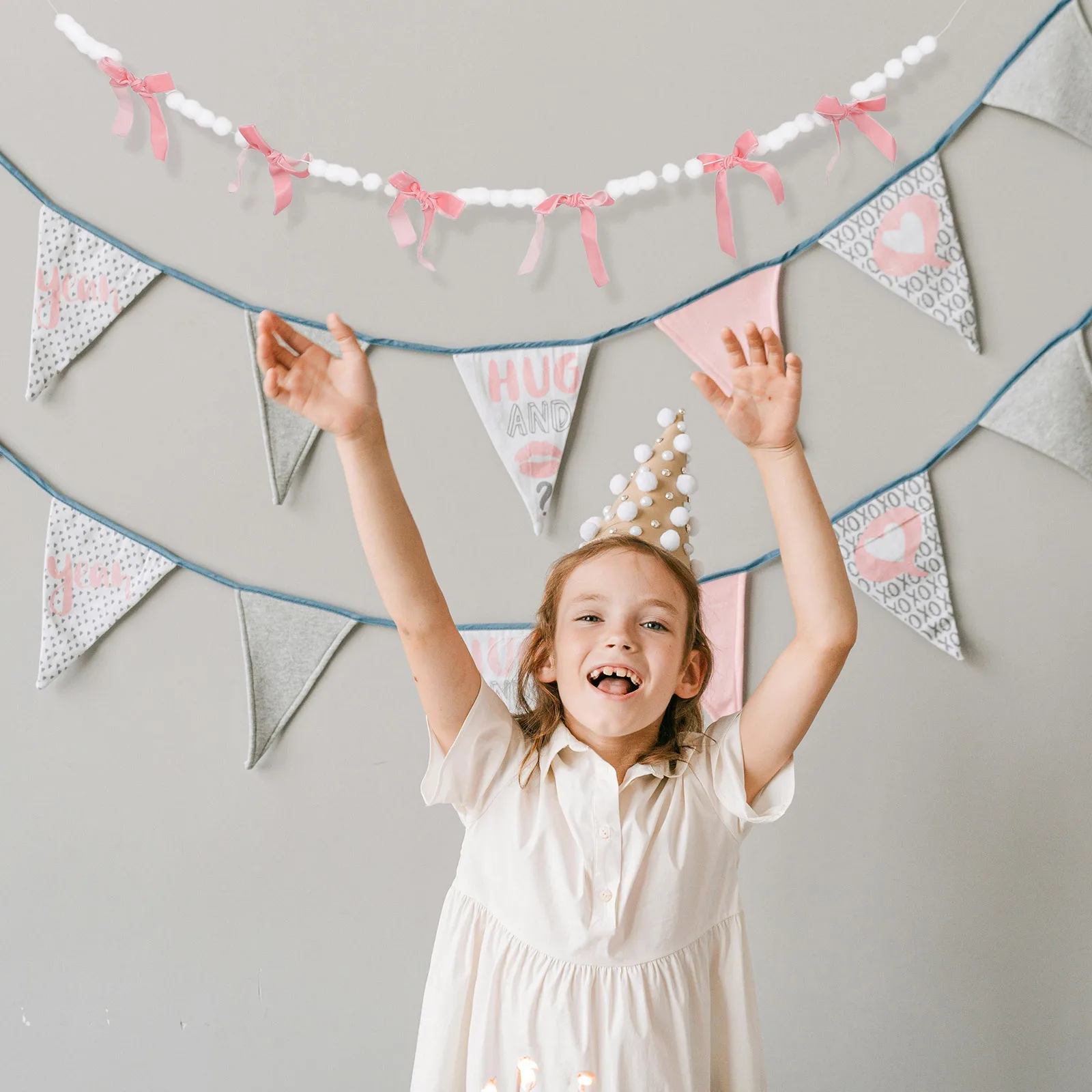 

2Pcs Bow Party Supplies 2.5m Reusable Ribbon Bow Hanging Garland for Anniversary Wedding Birthday Party Yard