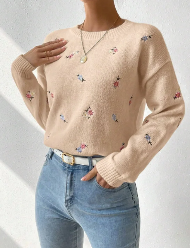 

Top round neck long sleeved versatile knitted sweater