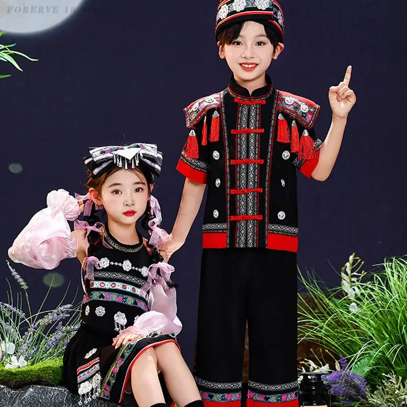 Stroje do chińskich tańców ludowych dla dzieci, tradycyjne ubrania etniczne mniejszości Tujia, ubrania do występów dla dziewcząt i chłopców Miao Zhuang Yi Hani