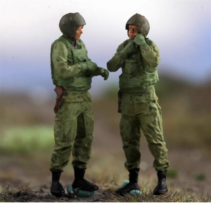 1:72 نموذج رسمت 2 قطعة هليكوبتر الأمريكية الطيار الجنود عمل الشكل DIY المشهد ملحق دمية عرض جمع المشجعين الهدايا #3