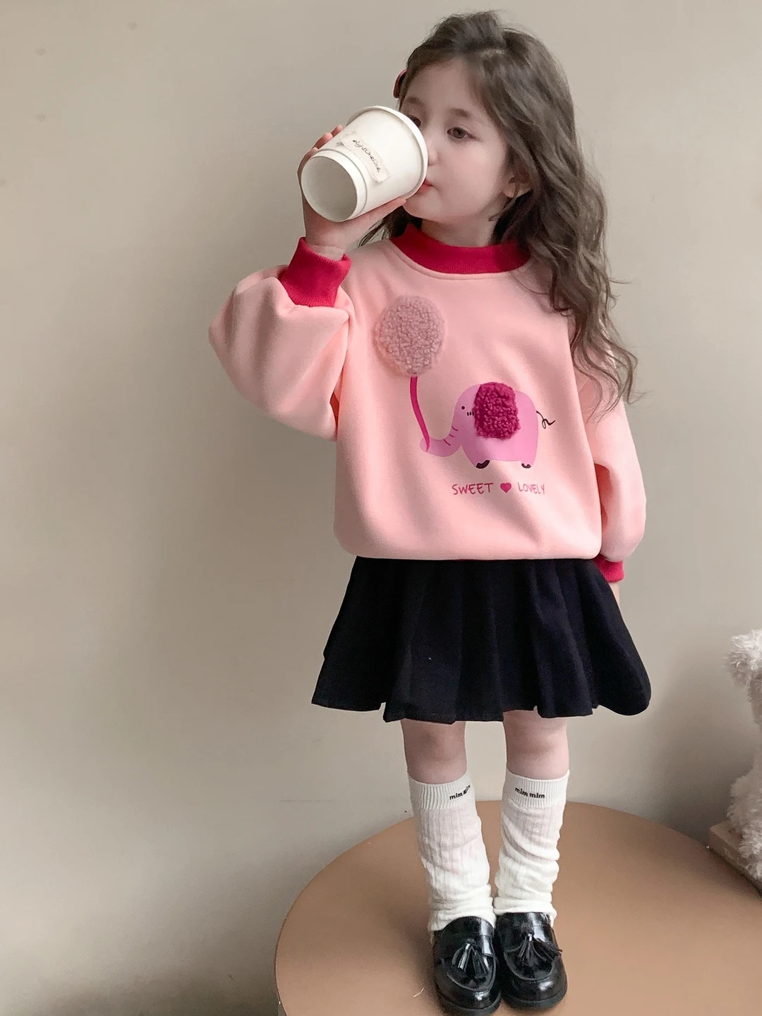 Sweat-shirt d'hiver pour filles, doublé de polaire, vêtements décontractés d'automne, vêtements chauds pour bébé, sweat-shirt à col rond tendance