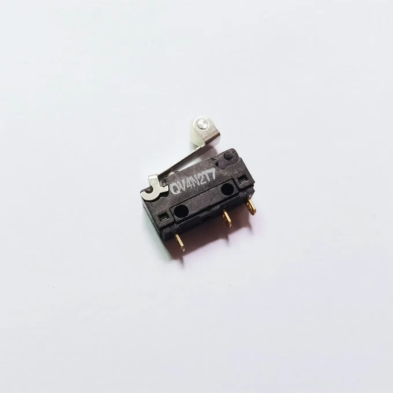 

Original new 100% micro switch waterproof and dustproof travel limit reset button lightly touched 5A250V V4NCS