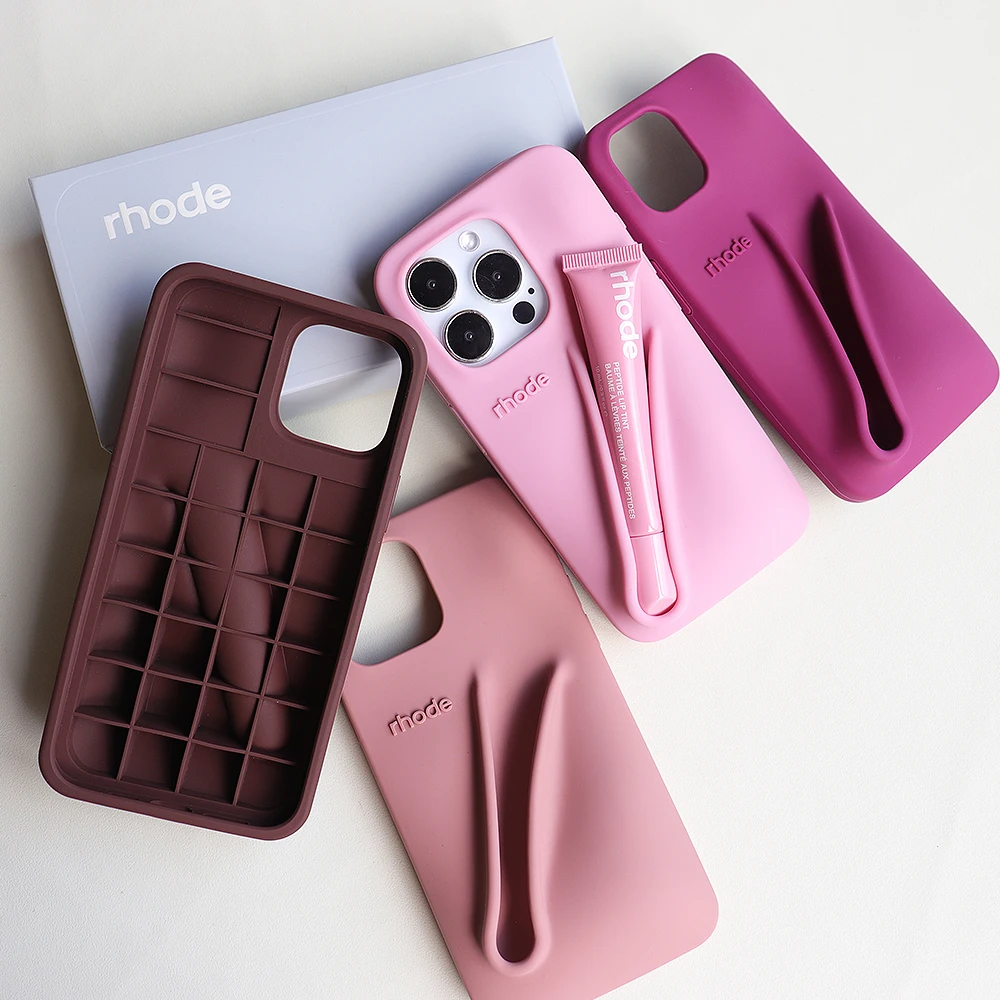 

For iPhone 16 13 14 15 Pro Max Plus Fashion Rhode Phone Case Gray Toast Espresso Ribbon Lip Gloss Holder Silicone Cove