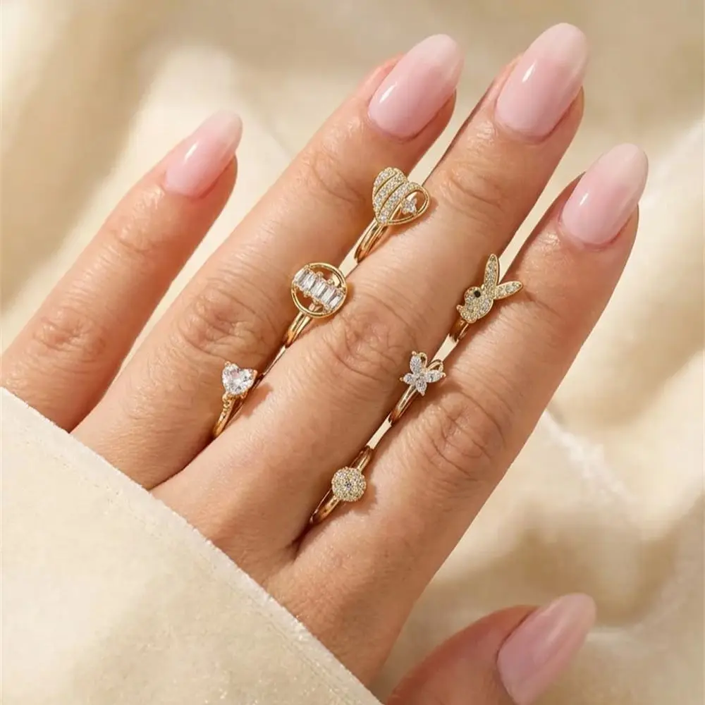 6-teiliges Nasenklammer-Set mit verschiedenen Mustern, ohne Piercing, für den täglichen Gebrauch, Party-Mode-Accessoire für Frauen, heiß begehrt, stilvolle Nasenloch-Dekoration