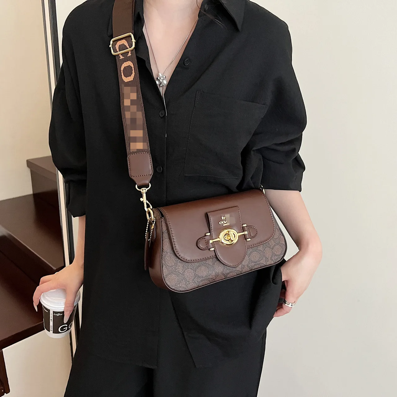 

2025 Vintage Floral Shoulder Bag - Stylish Underarm Purse for Women, Versatile Crossbody Bag