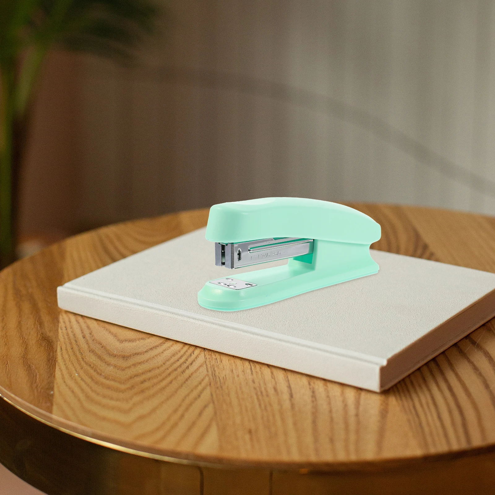

Portable Pink Mini Stapler for Office School Metal Handheld Desk Supplies Classroom Gadgets Modern Manual