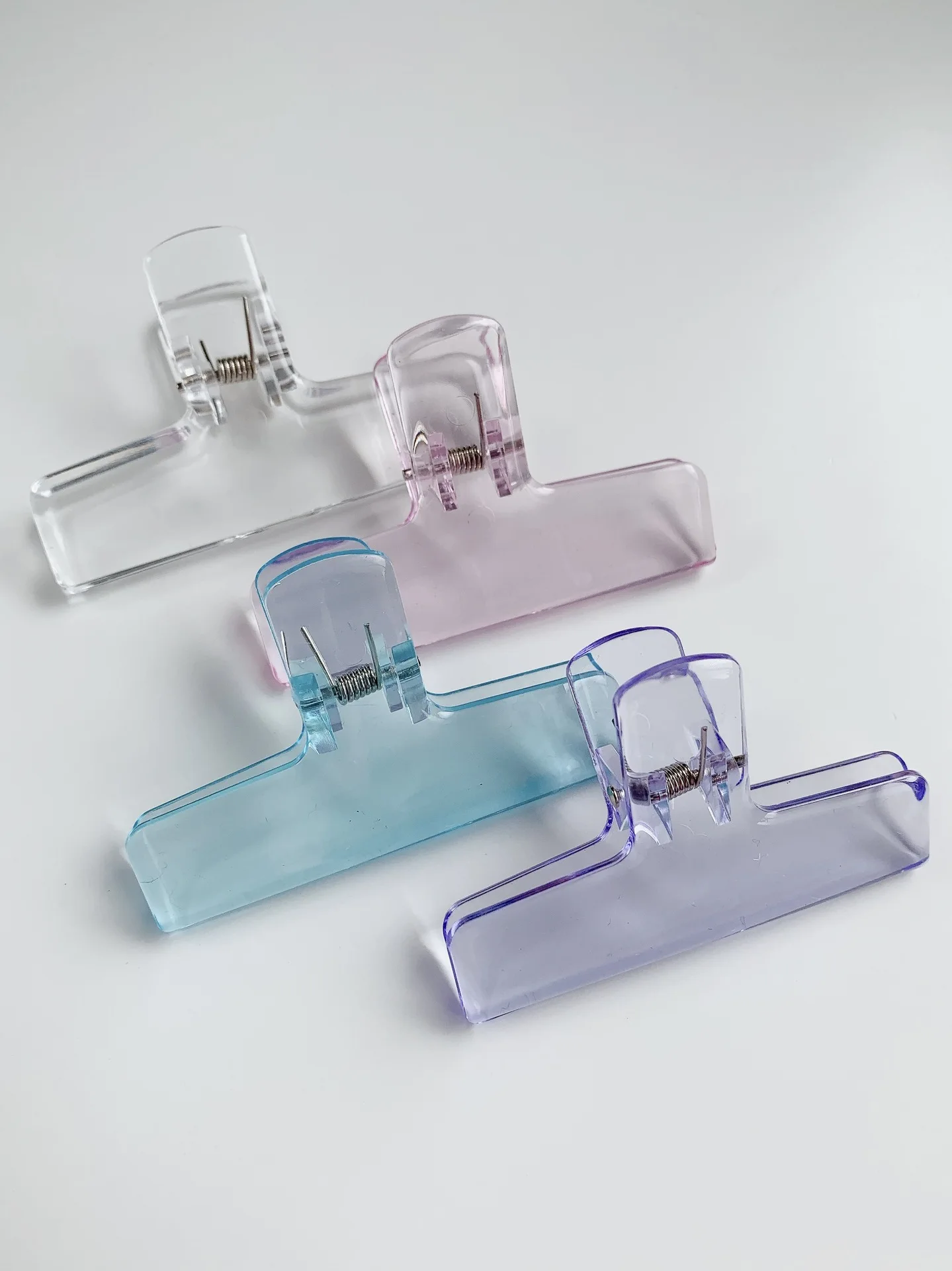 Schöne transparente Acryl-Clips im minimalistischen Stil, Federklammern für Schüler und Lehrer, Büroklammern, Verschlussklammern – Detail 1