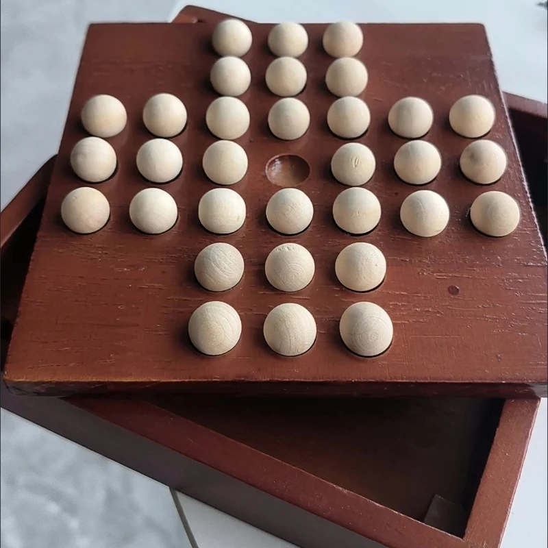 Gioco solitario per lo sviluppo cognitivo - Scacchi con diamanti in legno per l'allenamento del pensiero strategico