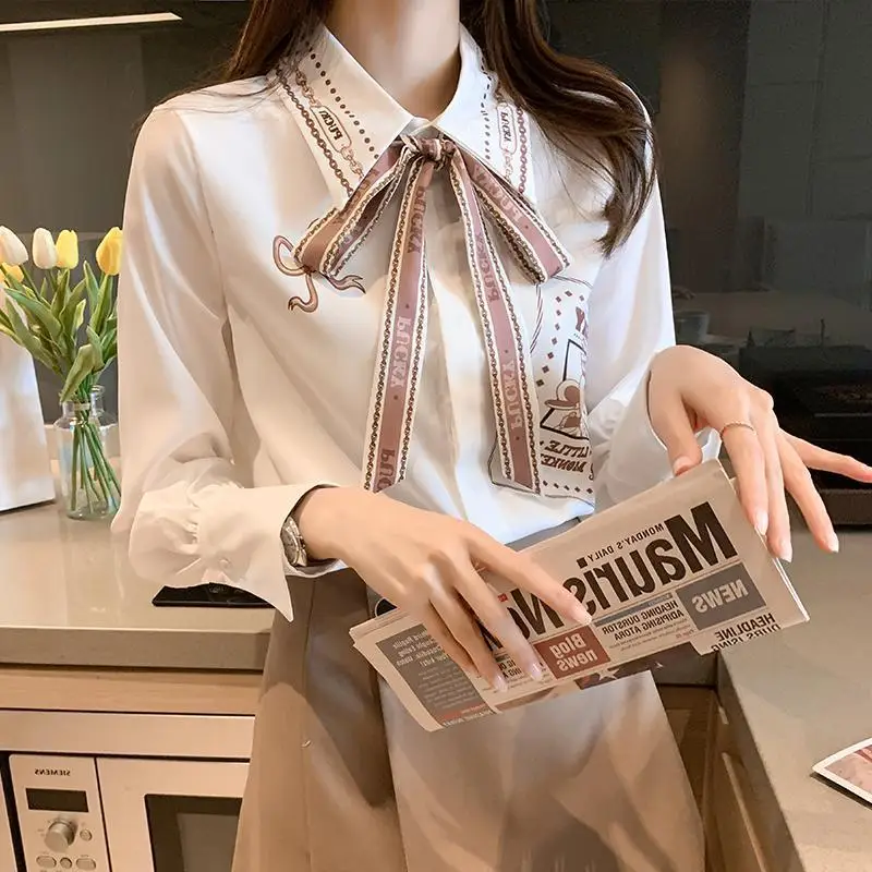 Autumn New Korean Fashion Printing Turn-down Collar Blouse Female All-match Bow Long Sleeve Shirts Women Clothes Sweet Top Tee