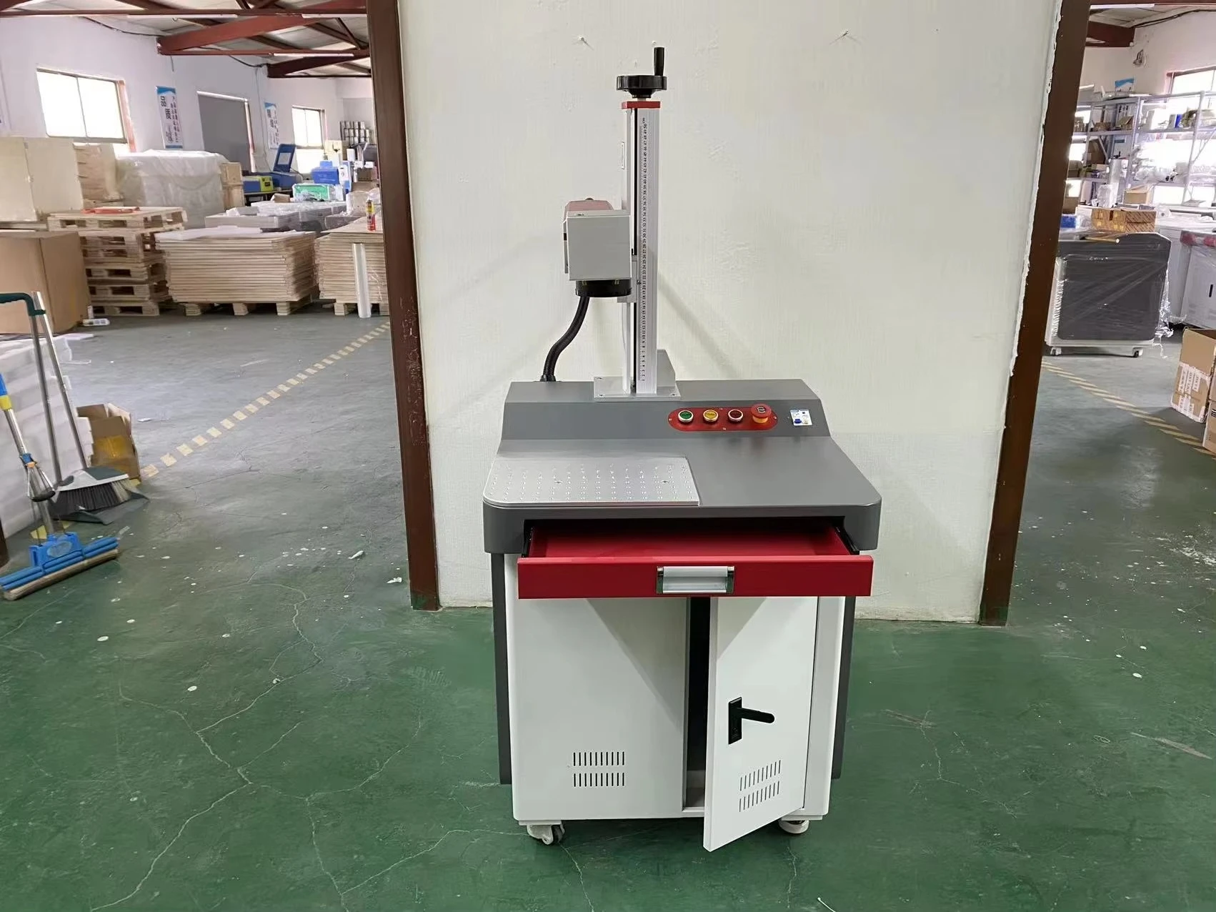 Desktop Fiber Laser Engraving Machine Marking Machine Metal Laser Printing Engraving Machine Factory