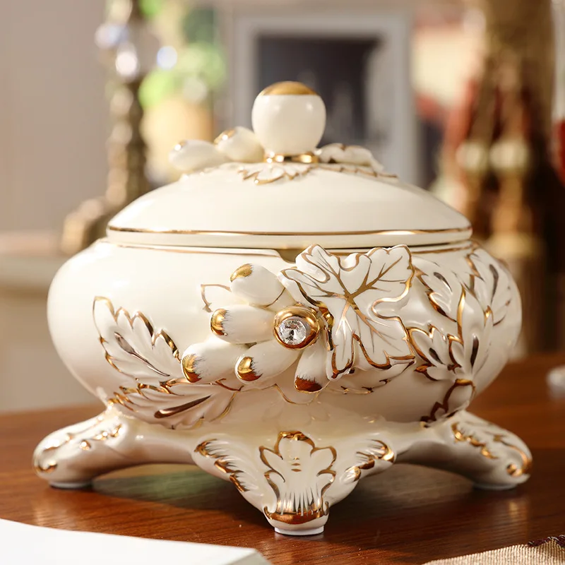 European fruit plate grape ceramic high-end  rotating candy dried fruit plate grid with cover living room coffee  orn