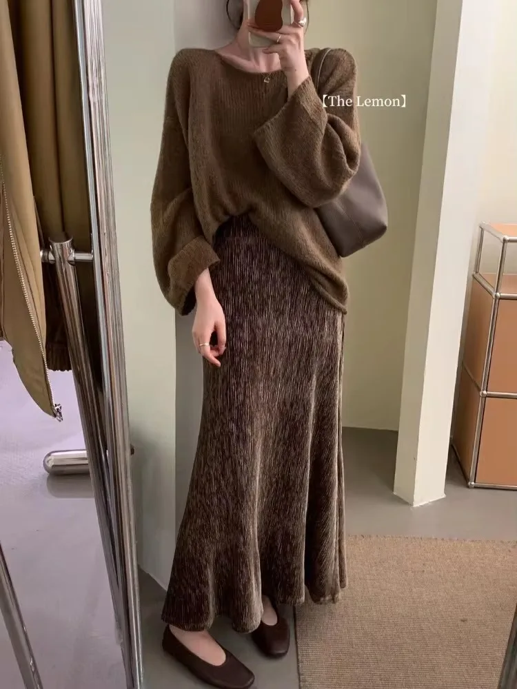 Autumn Winter Women\'s Skirt High Waisted Solid Vintage Velvet Skirts for Women New Fashion Elegant Casual Long Skirt Woman 2024