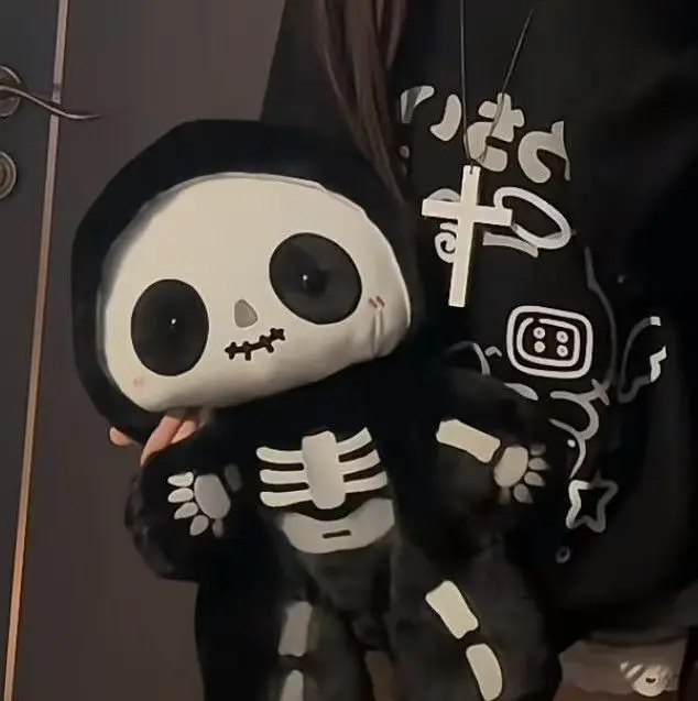 

JIAERDI милый черный рюкзак со скелетом медведя, женский плюшевый рюкзак с героями мультфильмов в стиле аниме, женский забавный креативный рюкзак на Хэллоуин, Mochilas Mujer 2025