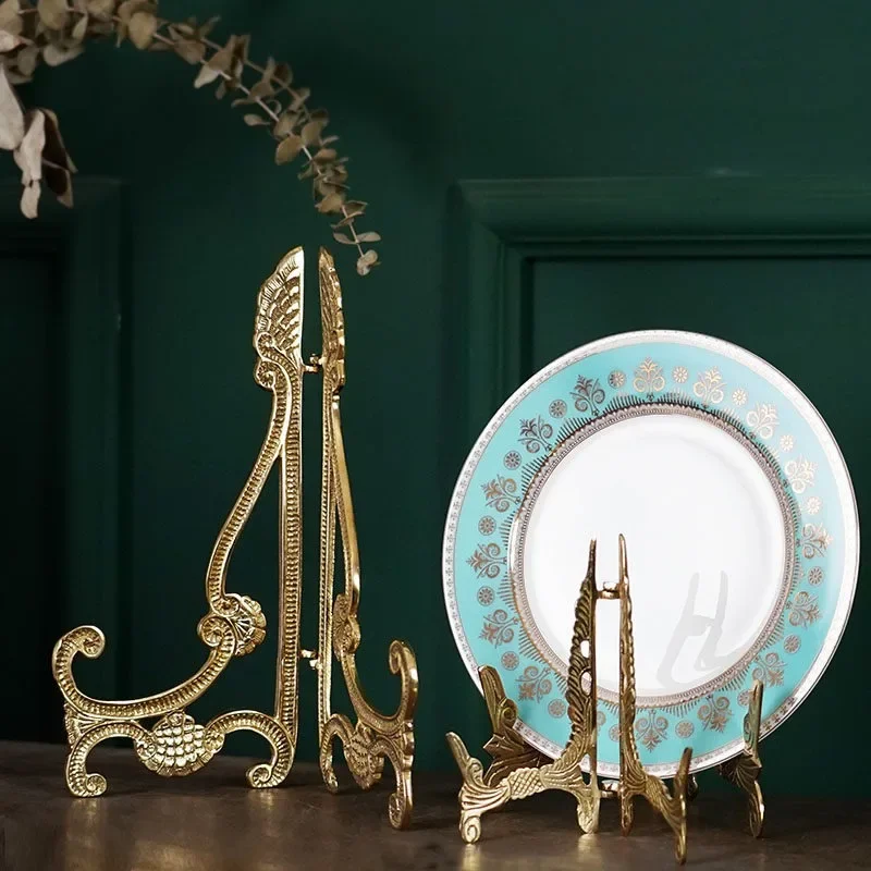 Imported brass European retro simple take position bracket, photo frame bracket painting bracket, disc appreciation plate displa