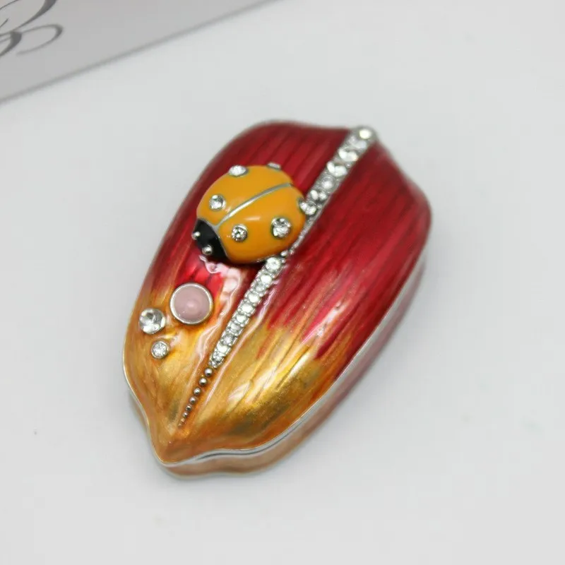 SHINNNYGifts Enamel Metal Ladybug on Leaf Trinket Box, Christmas Cartoon Gift Box, New Style