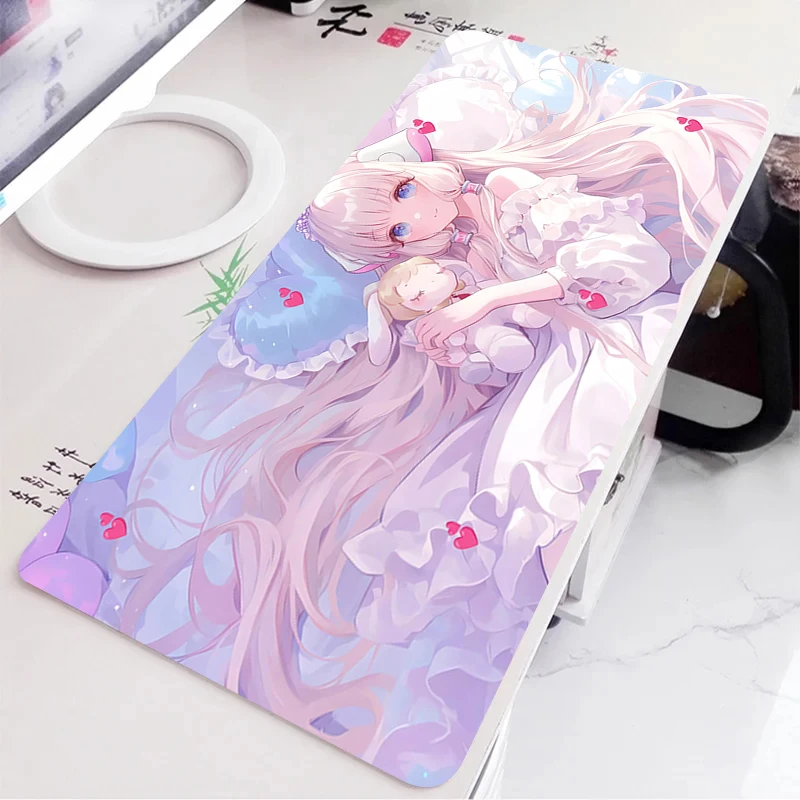 Tappetino da scrivania per ragazza carina C-Chobits Chii Cartoon Tappetino per mouse per laptop Tappetino per mouse nero Tappetino per mouse per armadio per PC da ufficio Tappetini per computer con stampa HD