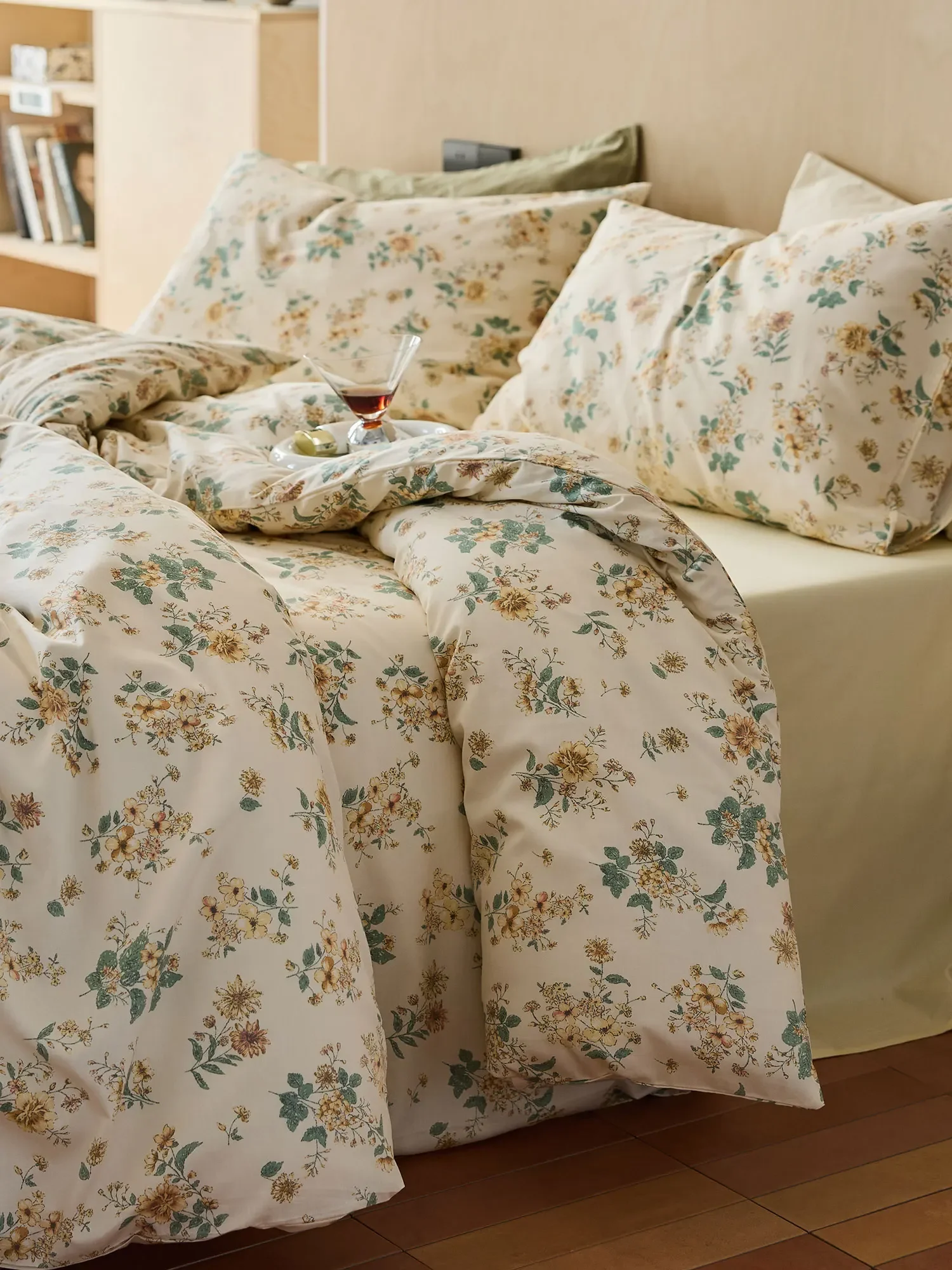 

Pastoral printed cotton pure cotton three or four-piece set, small floral bed sheet quilt cover