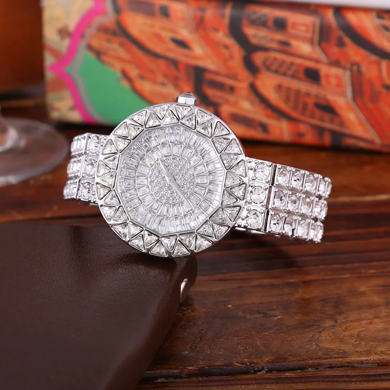 2024 New Diamond Big Watch Women Watches Luxury Steel Full Rhinestone Wristwatch Lady Crystal Dress Watches Female Quartz Watch