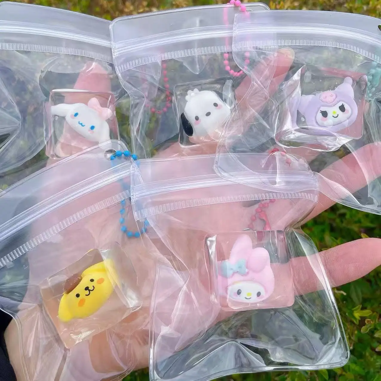 10/30PCS Ice Sanrio Hello Kitty Cube Pinch Music Little Nose Ga Decompression Toy Simulation Mini Pinch Bag Pendant Key Pendant
