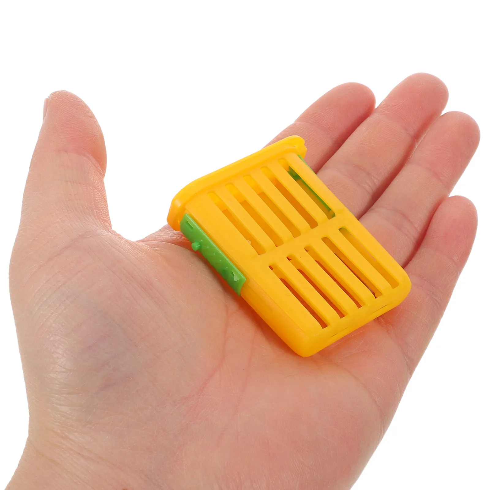 50Pcs Plastic Queen Cage Beekeeping Rearing Box Isolation Transport Tool Supplies Bee Equipment Honey Bee Cage
