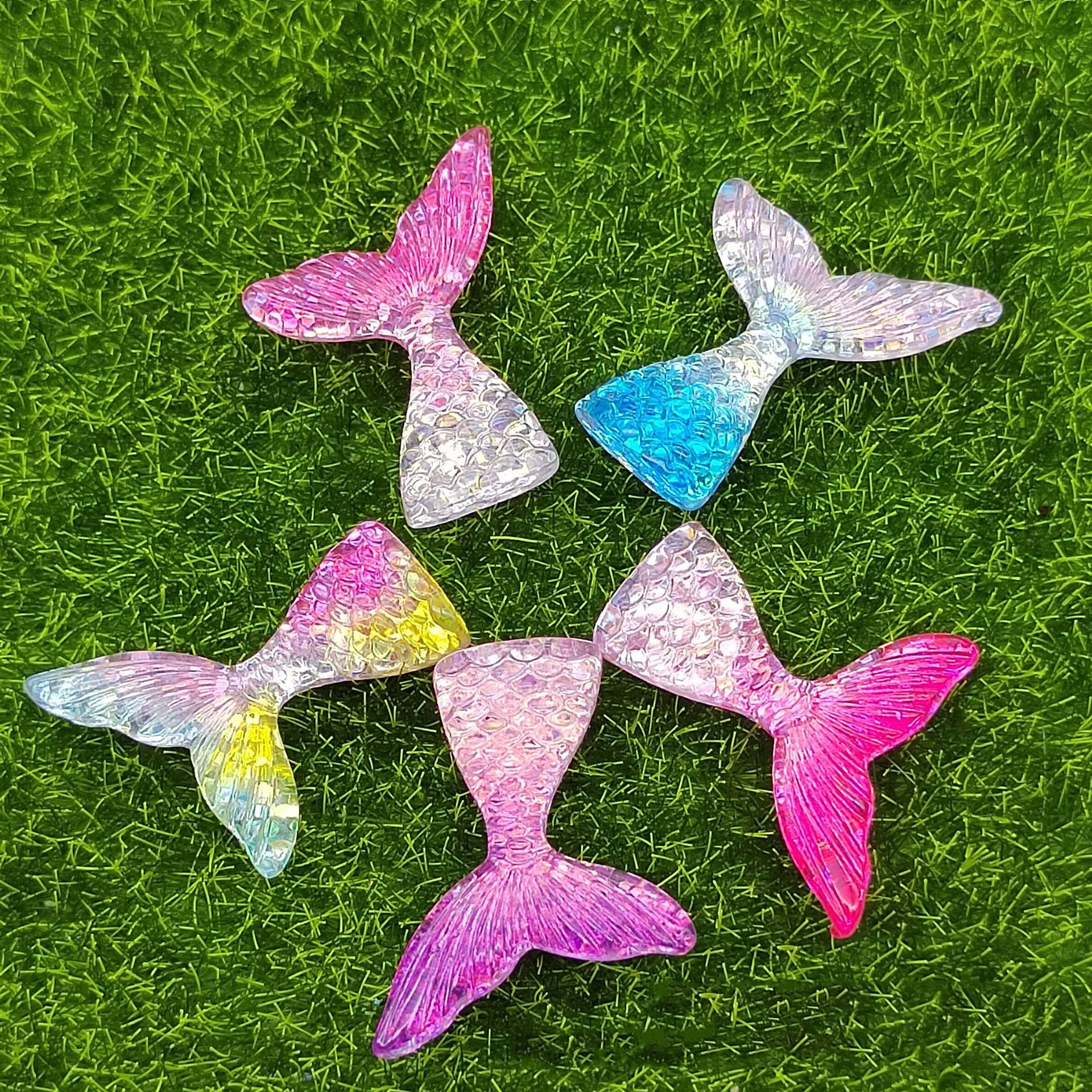 100pcs Sweet Sequin Gradual Mermaid Fish Tail Shell Resin Flat Back Cabochon DIY Scrapbook Cell Phone Jewelry Accessories