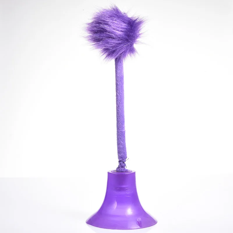 New cross-border e-commerce cat suction cup toy with built-in mint leaf bell, cat plush ball toy view 2