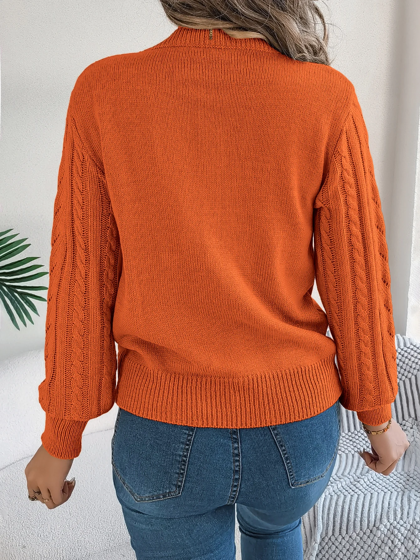 Autumn and Winter Casual Solid Color O-Neck Hollow Out Long Sleeved Pullover Sweater